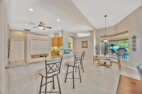 Casa en venta en Valrico, Florida, 4 dormitorios, 294.04 m2 № 1771925 - foto 12