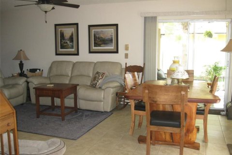 Casa en alquiler en Clearwater, Florida, 2 dormitorios, 98.2 m2 № 1910468 - foto 13