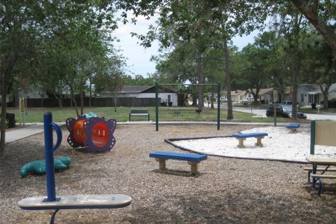 Casa en alquiler en Clearwater, Florida, 2 dormitorios, 98.2 m2 № 1910468 - foto 30