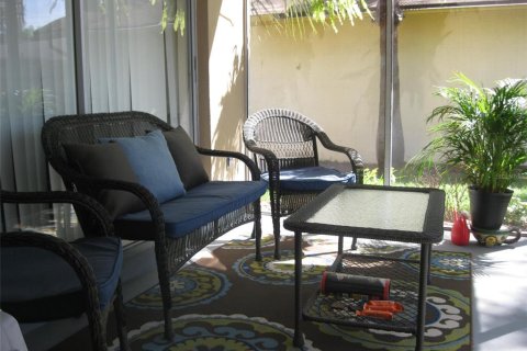 Casa en alquiler en Clearwater, Florida, 2 dormitorios, 98.2 m2 № 1910468 - foto 26