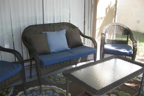 Casa en alquiler en Clearwater, Florida, 2 dormitorios, 98.2 m2 № 1910468 - foto 25