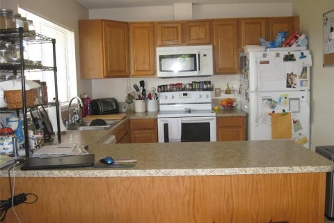 Casa en alquiler en Clearwater, Florida, 2 dormitorios, 98.2 m2 № 1910468 - foto 8