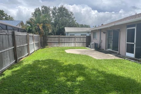Casa en alquiler en Clearwater, Florida, 2 dormitorios, 98.2 m2 № 1910468 - foto 23