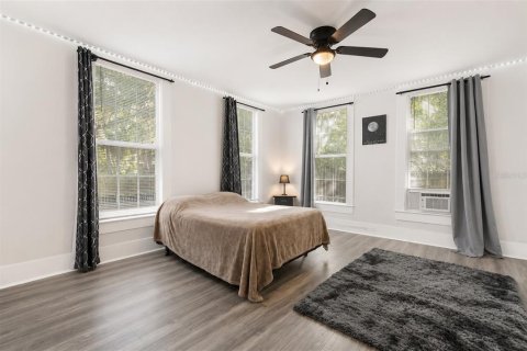 Commercial property in Ocala, Florida 4 bedrooms, 155.7 sq.m. № 2308164 - photo 5