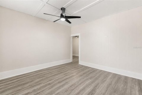 Commercial property in Ocala, Florida 4 bedrooms, 155.7 sq.m. № 2308164 - photo 8