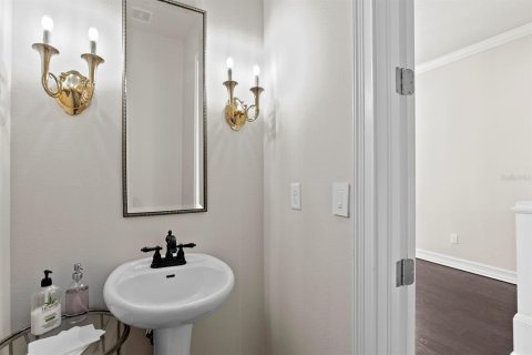 Touwnhouse à louer à Tampa, Floride: 4 chambres, 262.36 m2 № 2416835 - photo 22
