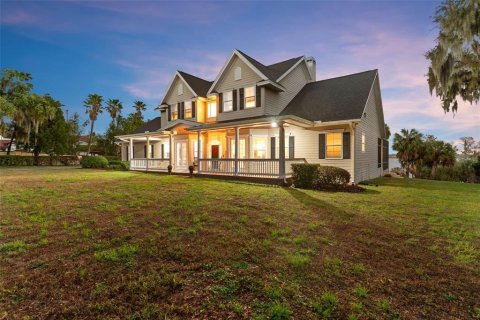 House in Thonotosassa, Florida 5 bedrooms, 403.47 sq.m. № 2223296 - photo 18