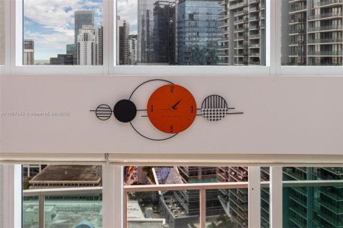 Condominio en venta en Miami, Florida, 2 dormitorios, 130.25 m2 № 2013458 - foto 14