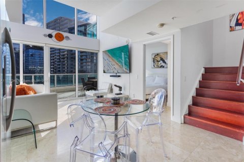 Condominio en venta en Miami, Florida, 2 dormitorios, 130.25 m2 № 2013458 - foto 19