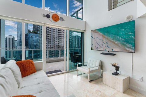 Condominio en venta en Miami, Florida, 2 dormitorios, 130.25 m2 № 2013458 - foto 12