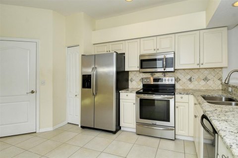 House in Sarasota, Florida 2 bedrooms, 146.04 sq.m. № 2423784 - photo 18