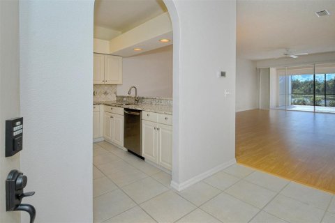 House in Sarasota, Florida 2 bedrooms, 146.04 sq.m. № 2423784 - photo 7