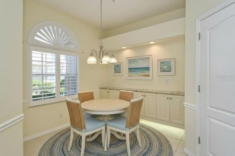 House in Sarasota, Florida 2 bedrooms, 146.04 sq.m. № 2423784 - photo 19