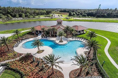 Villa ou maison à vendre à Wimauma, Floride: 5 chambres, 224.73 m2 № 2402901 - photo 4