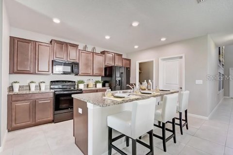 Villa ou maison à vendre à Wimauma, Floride: 5 chambres, 224.73 m2 № 2402901 - photo 5