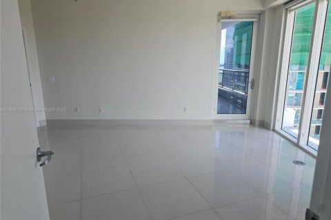 Снять в аренду кондоминиум в Майами, Флорида 2 спальни, 130.34м2, № 1970055 - фото 15