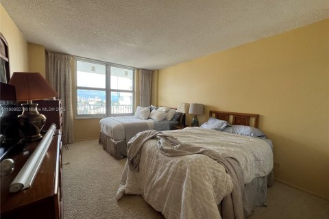 Condominio en venta en Sunny Isles Beach, Florida, 2 dormitorios, 138.24 m2 № 1974831 - foto 11