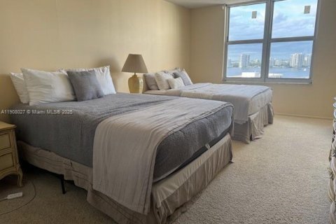 Condominio en venta en Sunny Isles Beach, Florida, 2 dormitorios, 138.24 m2 № 1974831 - foto 8