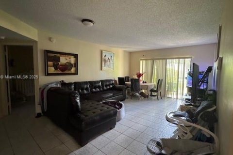 Copropriété à louer à Doral, Floride: 2 chambres, 96.25 m2 № 1979014 - photo 6