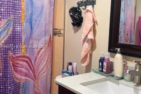 Copropriété à louer à Doral, Floride: 2 chambres, 96.25 m2 № 1979014 - photo 7