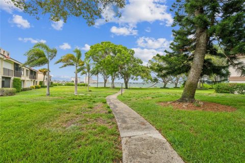 Copropriété à louer à Saint Petersburg, Floride: 1 chambre, 72.46 m2 № 1681404 - photo 4