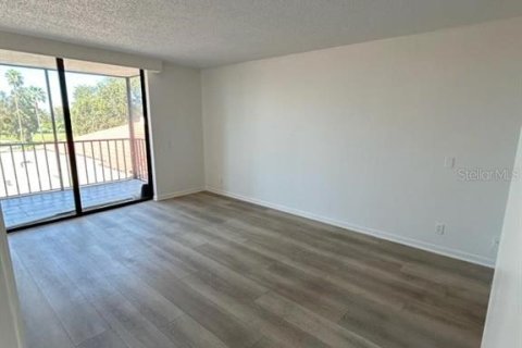 Copropriété à louer à Saint Petersburg, Floride: 1 chambre, 72.46 m2 № 1681404 - photo 22