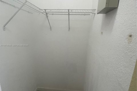 Купить кондоминиум в Хомстед, Флорида 2 спальни, 99.31м2, № 2038390 - фото 17