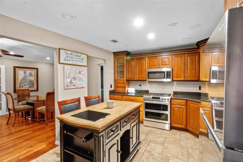 Villa ou maison à vendre à Winter Springs, Floride: 4 chambres, 186.55 m2 № 1791595 - photo 8
