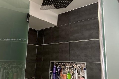 Купить кондоминиум в Авентура, Флорида 2 спальни, 149.11м2, № 1708795 - фото 10