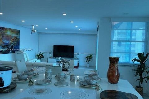 Купить кондоминиум в Авентура, Флорида 2 спальни, 149.11м2, № 1708795 - фото 16