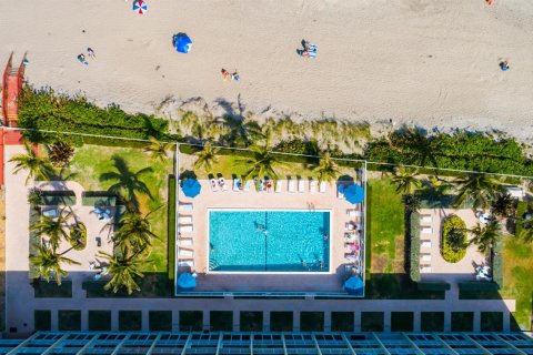 Condominio en venta en Jensen Beach, Florida, 1 dormitorio, 57.97 m2 № 2078322 - foto 19