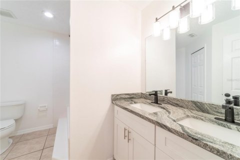 Casa en venta en Deltona, Florida, 3 dormitorios, 134.71 m2 № 1802247 - foto 20