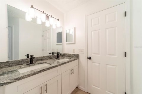 Casa en venta en Deltona, Florida, 3 dormitorios, 134.71 m2 № 1802247 - foto 21