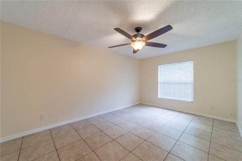 Casa en venta en Deltona, Florida, 3 dormitorios, 134.71 m2 № 1802247 - foto 17