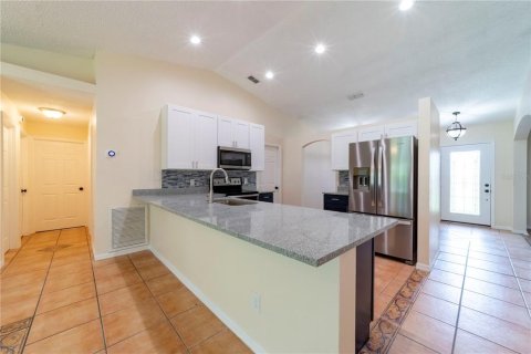 Casa en venta en Deltona, Florida, 3 dormitorios, 134.71 m2 № 1802247 - foto 6