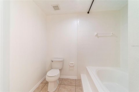 Casa en venta en Deltona, Florida, 3 dormitorios, 134.71 m2 № 1802247 - foto 22