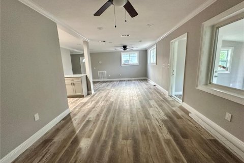 Casa en alquiler en New Port Richey, Florida, 3 dormitorios, 130.62 m2 № 1906489 - foto 7