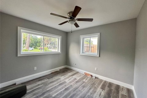 Casa en alquiler en New Port Richey, Florida, 3 dormitorios, 130.62 m2 № 1906489 - foto 16