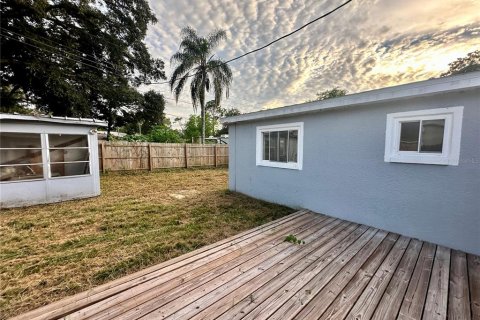 Casa en alquiler en New Port Richey, Florida, 3 dormitorios, 130.62 m2 № 1906489 - foto 19