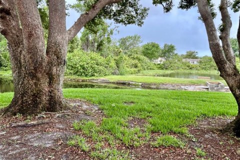 Condo in New Port Richey, Florida, 2 bedrooms  № 1690963 - photo 15