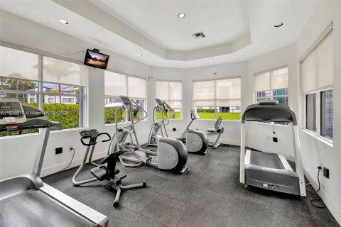 Condominio en alquiler en Doral, Florida, 3 dormitorios, 109.35 m2 № 1952001 - foto 9