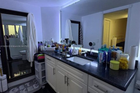 Condominio en alquiler en Doral, Florida, 3 dormitorios, 109.35 m2 № 1952001 - foto 20