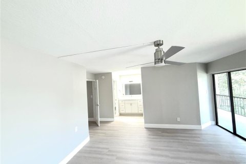 Condominio en venta en Altamonte Springs, Florida, 2 dormitorios, 124.58 m2 № 1912652 - foto 19
