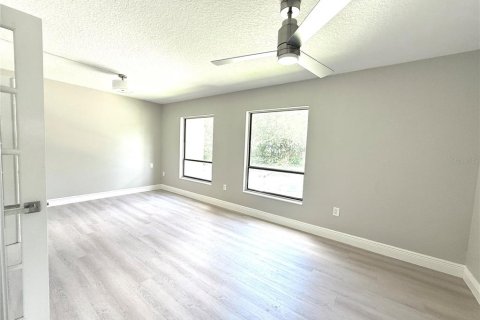 Condominio en venta en Altamonte Springs, Florida, 2 dormitorios, 124.58 m2 № 1912652 - foto 15