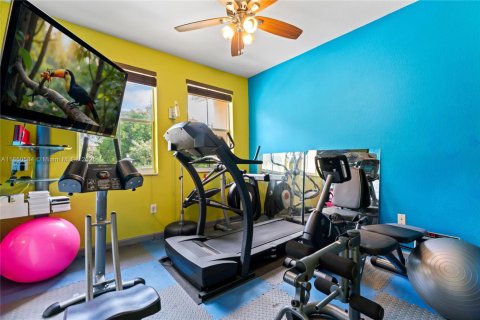 Townhouse in Miami, Florida 3 bedrooms, 176.42 sq.m. № 1855167 - photo 24