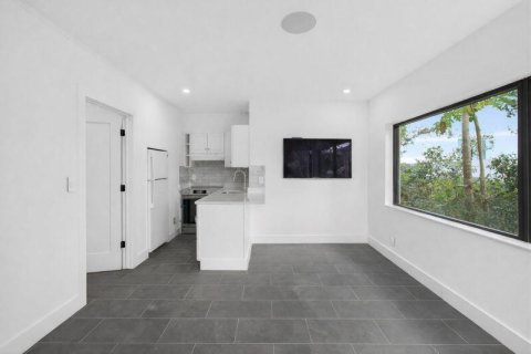 Touwnhouse à louer à West Palm Beach, Floride: 1 chambre, 44.59 m2 № 2295512 - photo 4