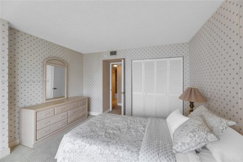 Купить кондоминиум в Майами, Флорида 2 спальни, 126.53м2, № 1896402 - фото 27