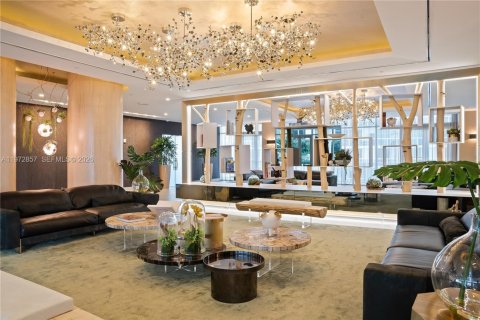 Condominio en alquiler en Miami, Florida, 1 dormitorio, 70.51 m2 № 2033073 - foto 19