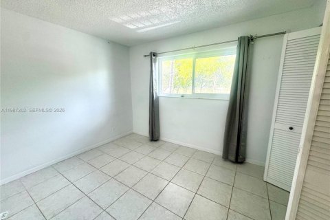 Copropriété à vendre à Miramar, Floride: 2 chambres, 77.29 m2 № 2047698 - photo 5