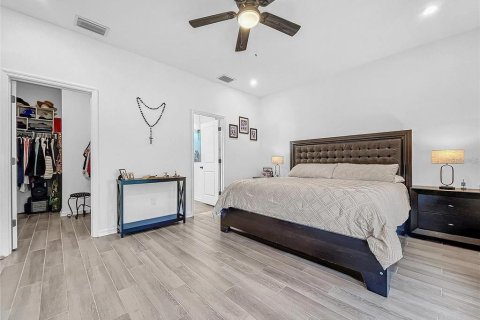 Villa ou maison à vendre à Wesley Chapel, Floride: 4 chambres, 171.59 m2 № 2410356 - photo 18